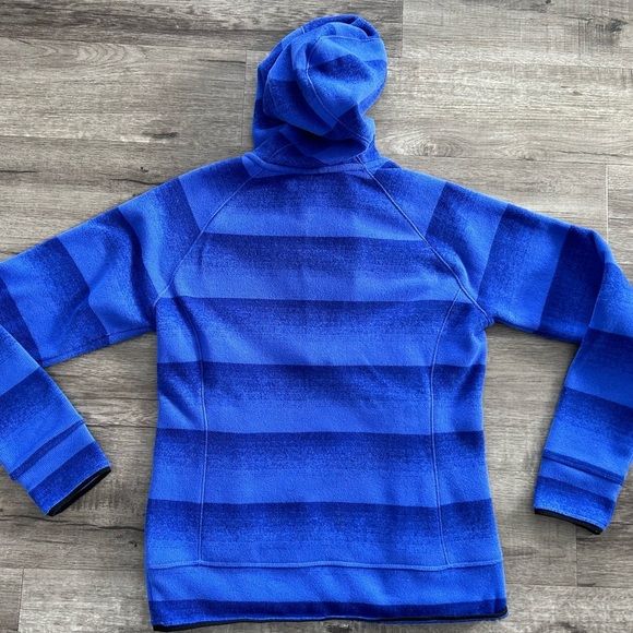 Women’s The North Face Blue Striped 1/4 Zip Pullover XS - Picture 5 of 6